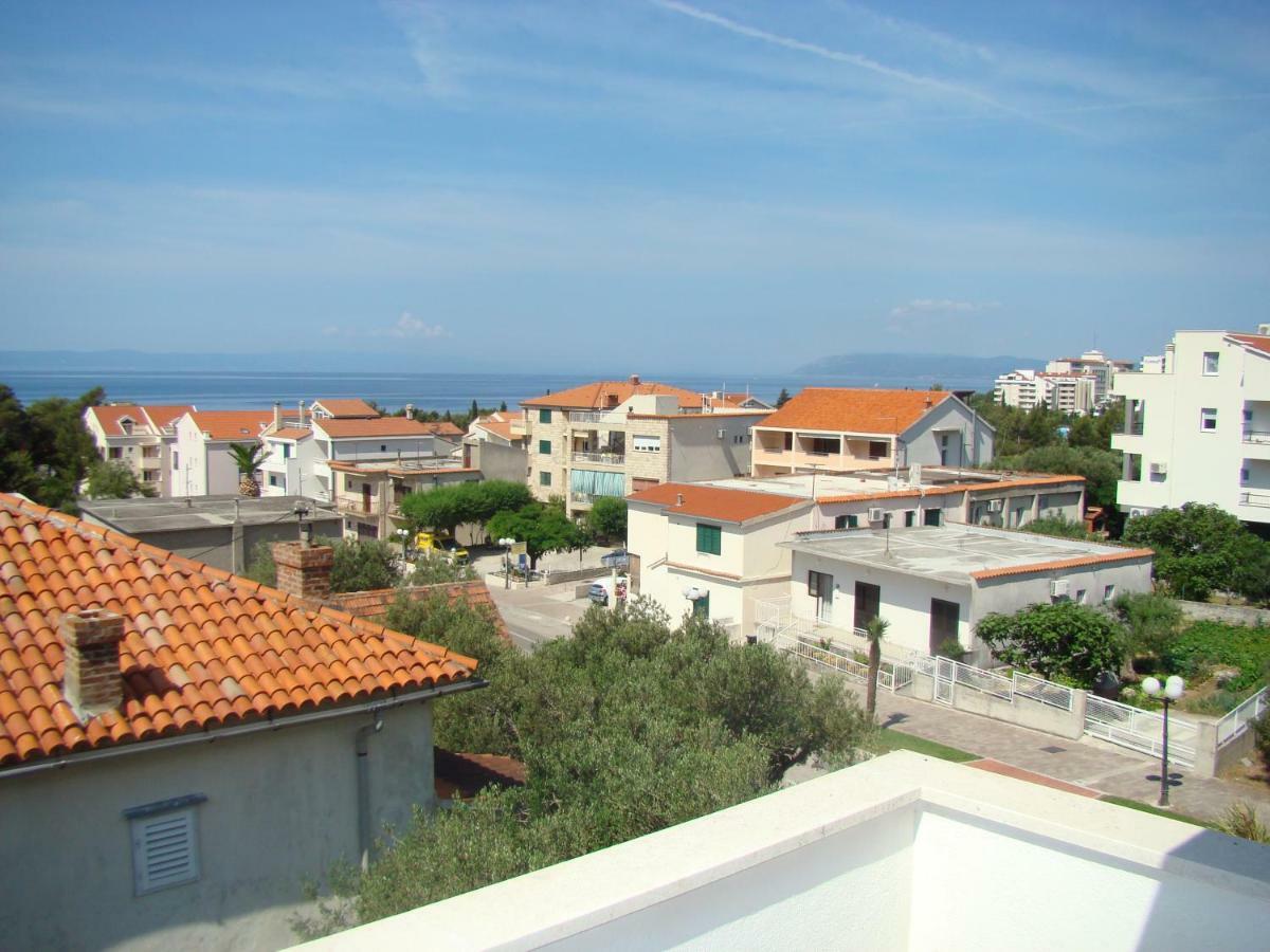 Apartments Ada Tučepi Exterior foto